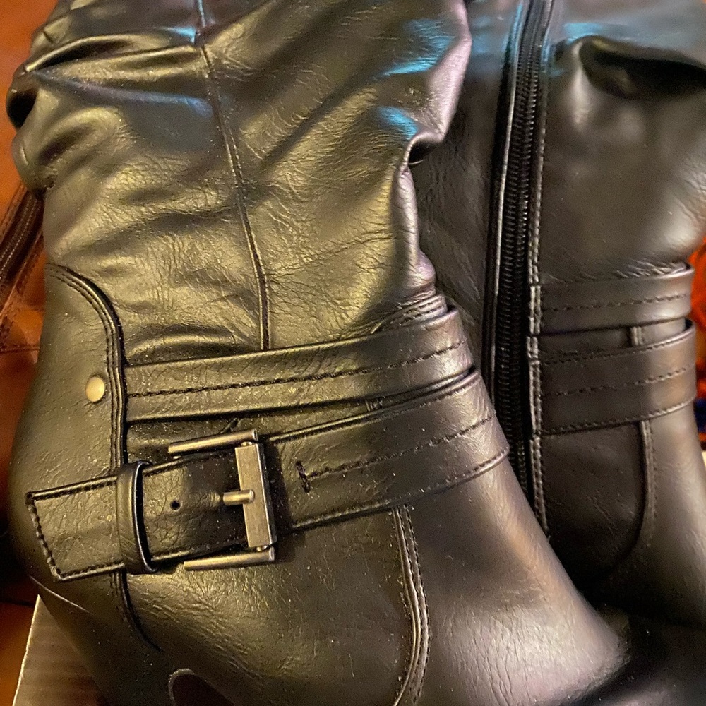 Black boots